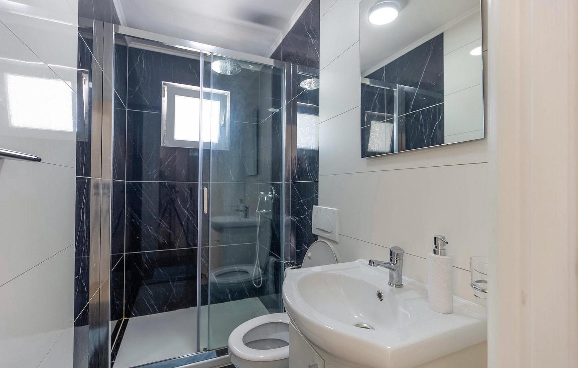 4 Bedroom In Vikendica Rovinj